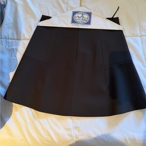 J Crew Black Women's Skirt size 4 - not worn